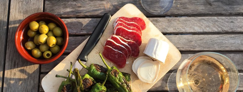 Samen Bourgondisch: Tapas & Vinos in de zon
