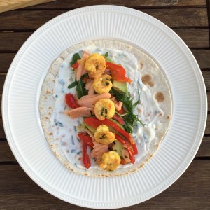 Samen Bourgondisch | Zomerse wrap met gamba's & gerookte zalm