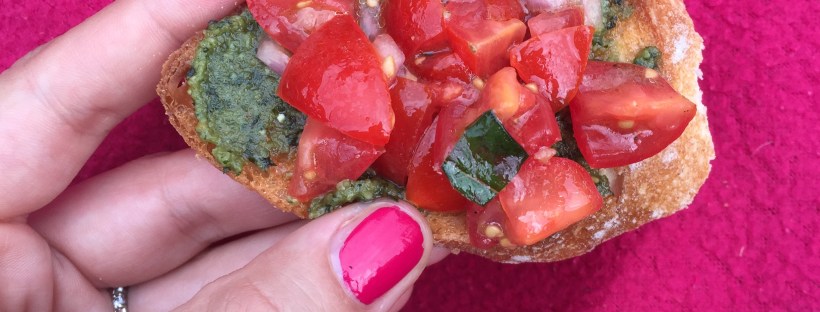 Samen Bourgondisch: Bruschetta met tomaat en pesto