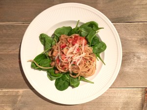Spaghetti met boerenworst en roomsaus