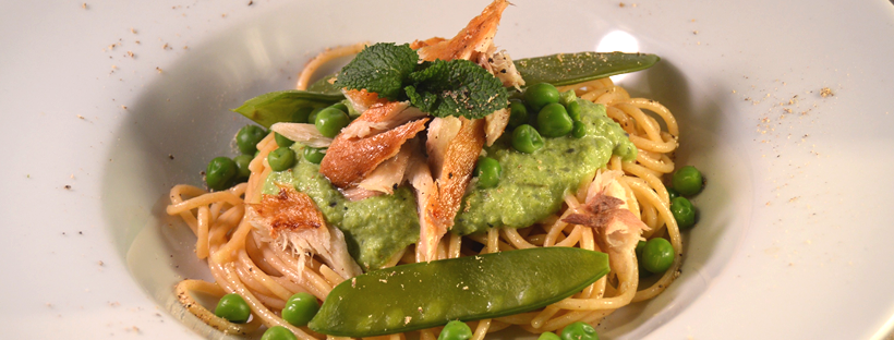 Spaghetti met gerookte makreel