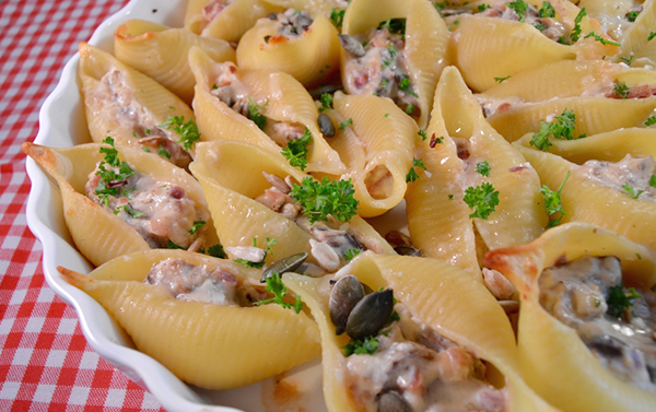 Pastaschelpen met ricotta, champignons & truffel