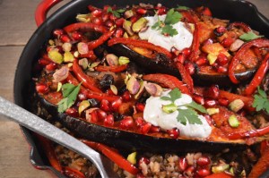 Rijstsalade met aubergine uit de oven